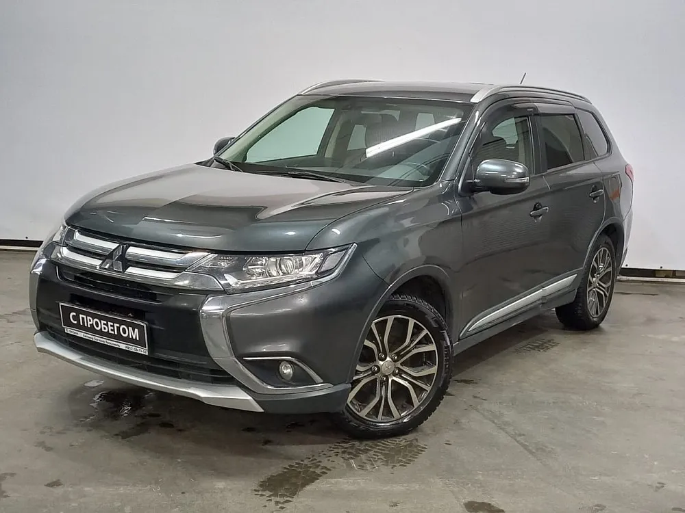 Mitsubishi Outlander Image 1